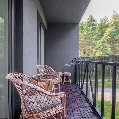 Sunny Pines Apartment Паланга Экстерьер фото