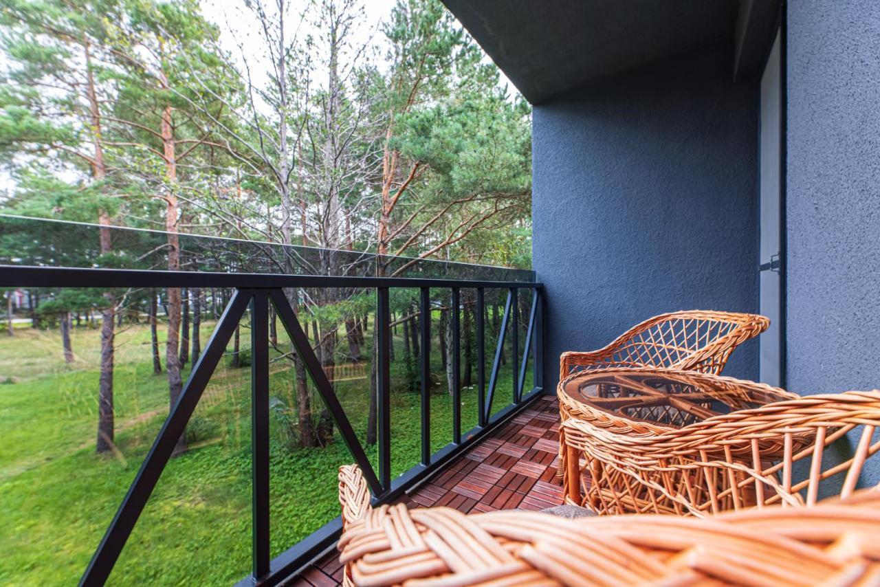 Sunny Pines Apartment Паланга Экстерьер фото