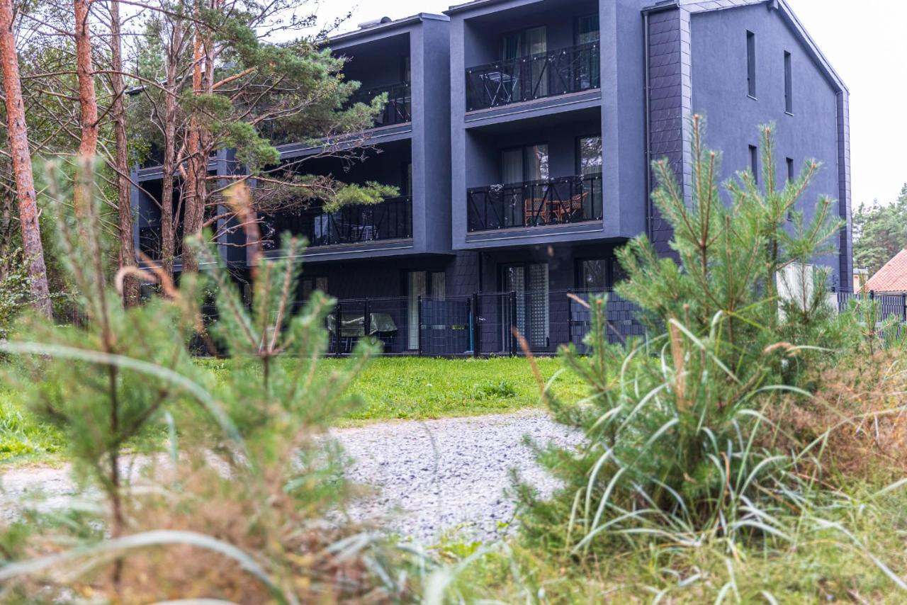 Sunny Pines Apartment Паланга Экстерьер фото