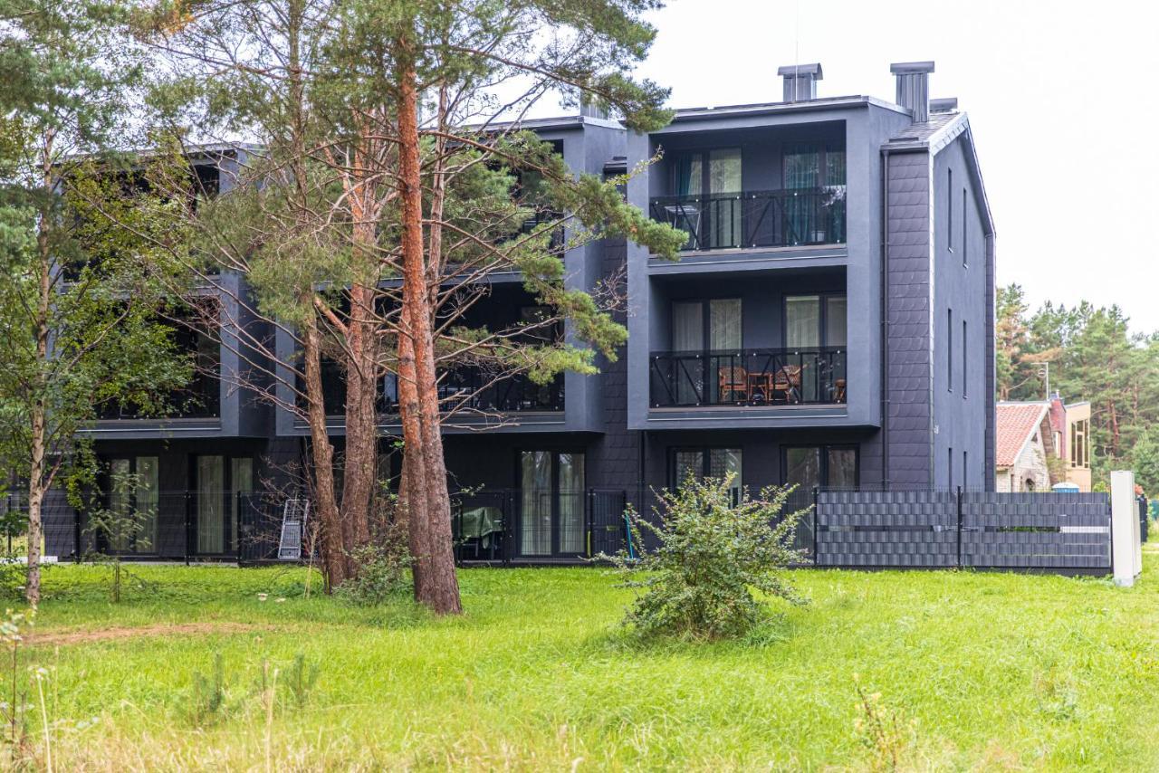 Sunny Pines Apartment Паланга Экстерьер фото
