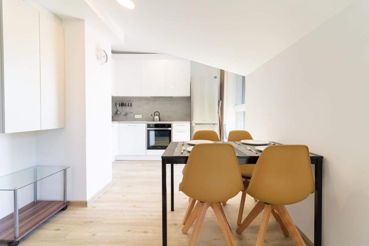 Sunny Pines Apartment Паланга Экстерьер фото