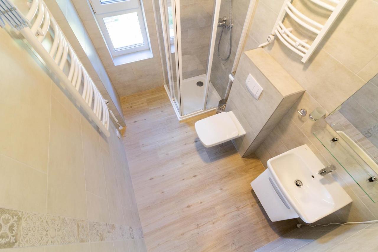 Sunny Pines Apartment Паланга Экстерьер фото