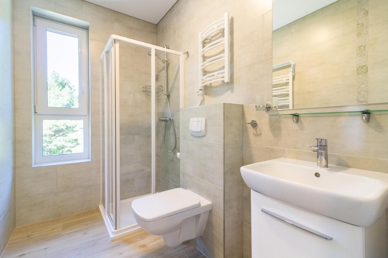 Sunny Pines Apartment Паланга Экстерьер фото